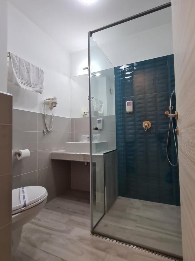 Turquoise Boutique מלון Năvodari