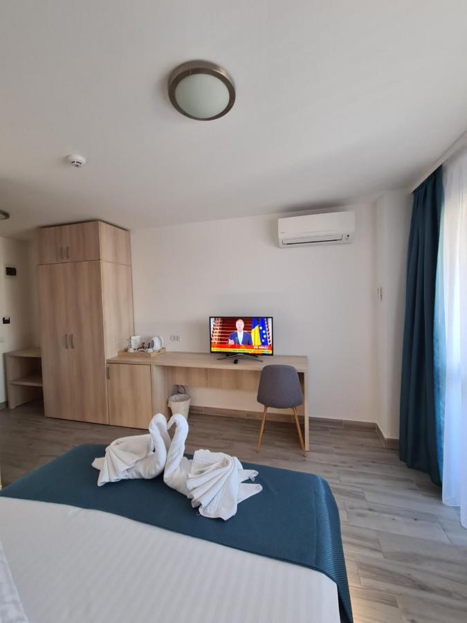 Turquoise Boutique מלון Năvodari